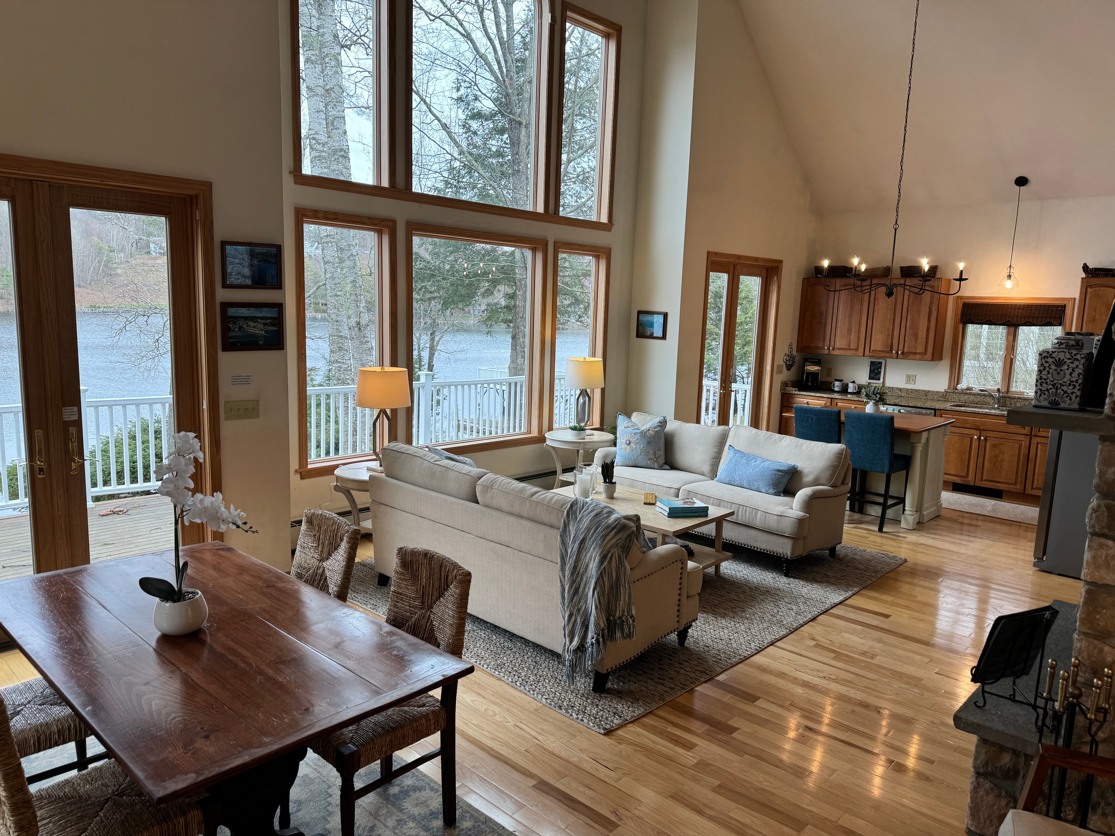 Lakeside Great Room after staging